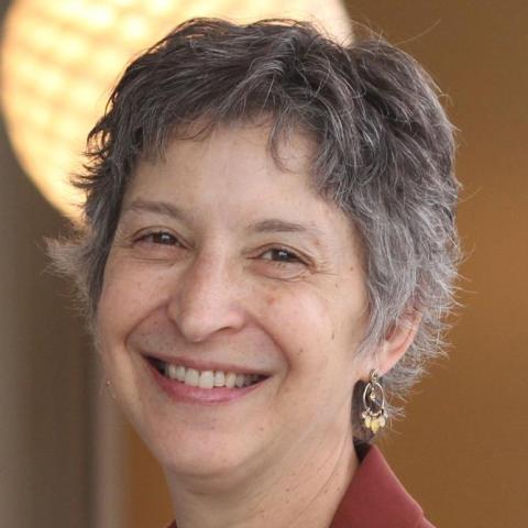 Jennifer Hirsch Headshot